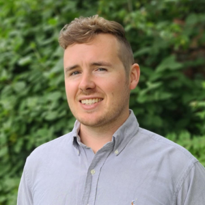 Elliot-Lewis-Headshot